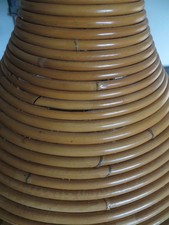 sehr schöne Deckenleuchte, Lampenschirm aus gebogenem Bambusstab, 70er-Jahre