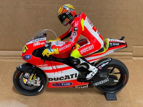 Minichamps rossi ducati - minichamps,
