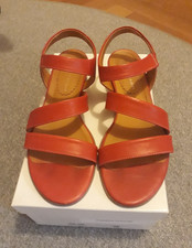 Andrea Puccini Sandalen, rot, Leder, Gr. 40, gebraucht, prima Zustand