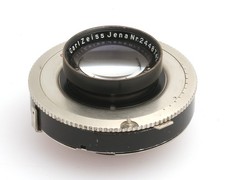 Carl Zeiss Jena Tessar 2,8/8 cm mit Zentralverschluss