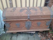 Truhe aus Eichenholz Eisenbeschlagen aus dem Münsterland ca.200 Jahre alt