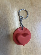 Tupperware rotes Silikon Herz