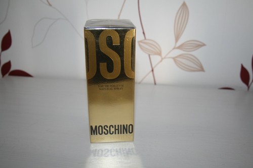 Moschino eau toilette - eau,