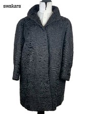 Eleganter schwarzer Damenmantel Swakara aus Karakul | klassisch, luxuriös