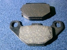 Aeon Cobra 220 300 350 400 Bremsbeläge Bremsklötze  hinten Hinterachse 067