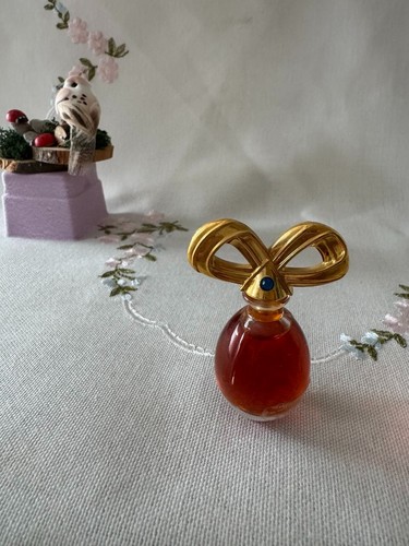 Elizabeth taylor diamonds - elizabeth,
