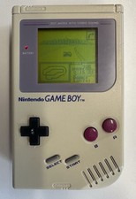 Game Boy mit Tetris und F1
