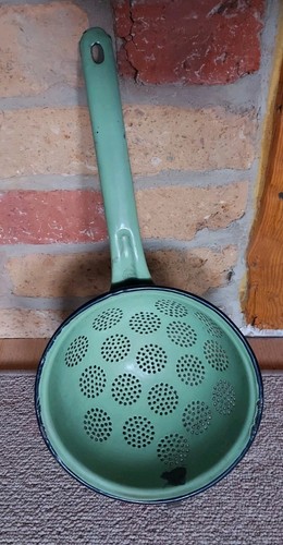 Altes emaille küchensieb mit - altes,