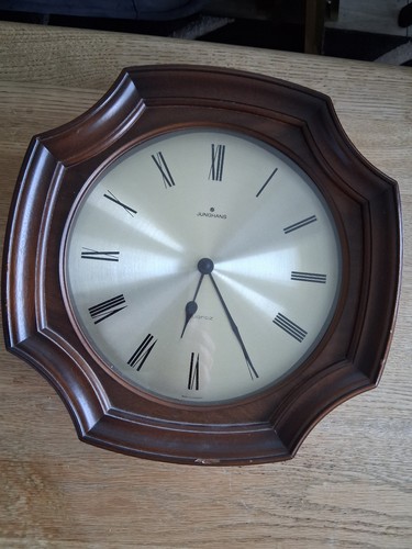 Wanduhr,Junghans,achteckig,Qua
