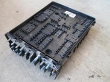 Sicherungskasten Motorraum Audi A3 8P VW Touran Eos Golf 5 1K0937124J S-Kasten