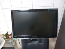 Sync Master XL 2270HD