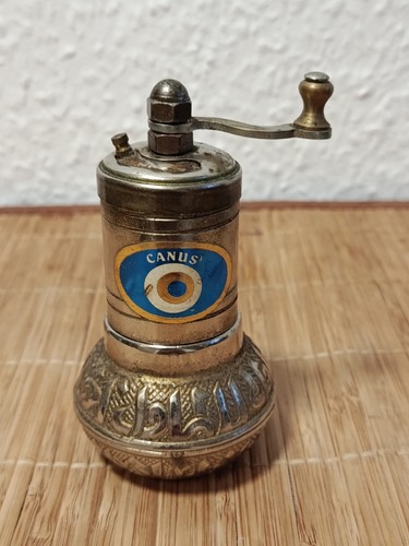 Alte türkischer pfeffermühle - türkischer,