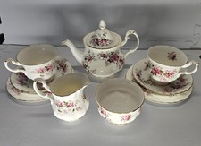 Royal Albert Lavender Rose