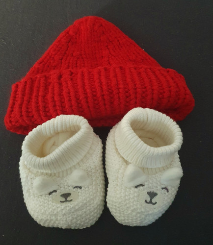Weiße schuhe mit teddy drauf - mit,