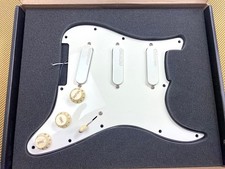 Fender loaded pickguard with
