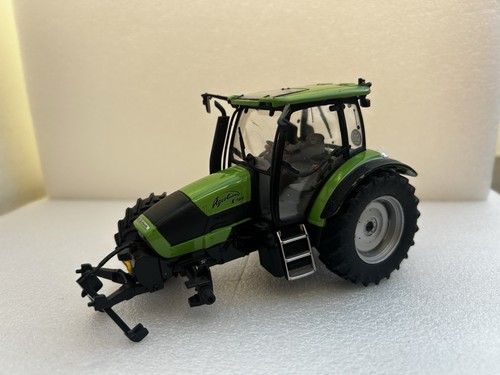 Universal hobbies deutz fahr - hobbies,