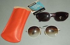 2 stylische SONNENBRILLEN um 1965 und um 1970 John Lennon