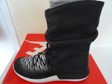 Nike Roshe Two Hi Flyknit