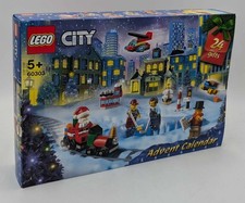 LEGO 60303 City Adventskalender 2021 Eisenbahn Eishockey  Nikolaus Weihnacht NEU