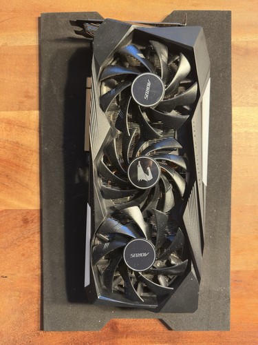 Gigabyte aorus geforce - aorus, rtx