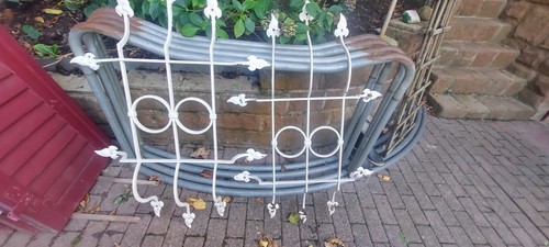Alte fenstergitter zum - ,