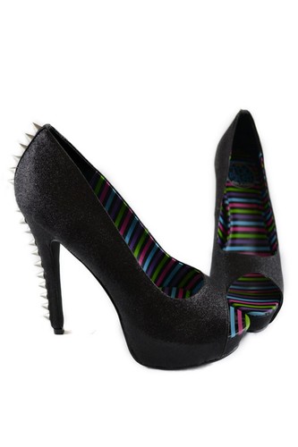 Too fast spike - fast, black