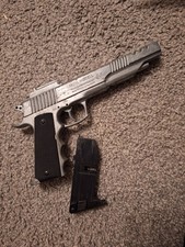 Spielzeug-pistole-ideal