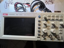 Digital-Speicher-Oszilloskop UTD2025CL