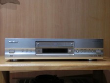 (US Duty Free) Pioneer DV-S747A DVD-Audio & SACD Universal DVD-Player