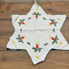 Besticktes Stern Deckchen