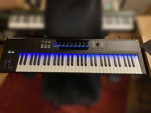 Komplete kontrol s61 - kontrol, mit