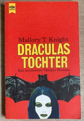 Mallory knight draculas - mallory,