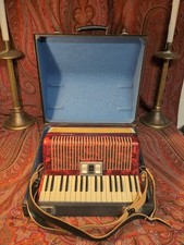 Vintage Hohner Arietta