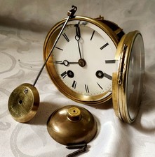 kleines Uhrwerk für eine