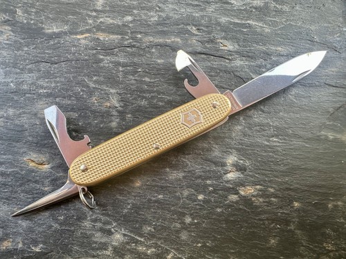 Rare victorinox pioneer alox - rare,