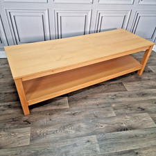 Moderner Couchtisch -