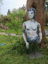 Lebensgroße Figuren 