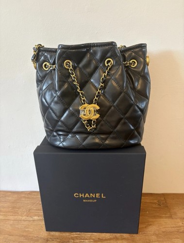Neu chanel tasche make gwp - chanel,