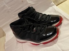 Air Jordan 11 Retro "Bred" - Größe US 9.5 (UK 8.5, EUR 43) - Gebraucht, ohne Box