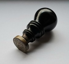 Antiker Siegelstempel mit Monogramm – Messing & Holz – 19. Jh.