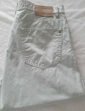 Pierre Cardin Deauville Modell 3196, einer klassischen 5-Pocket-Hose für Herren: