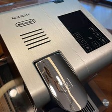 De'Longhi Nespresso Lattissima