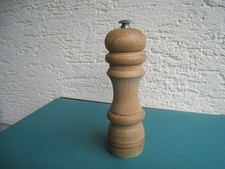 Pfeffermühle aus