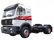 Italeri - 3956 - MB Mercedes