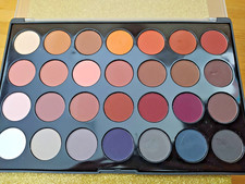 bh cosmetics palette 28 Farben Lidschattenpalette braun nude Alltag Neutrals