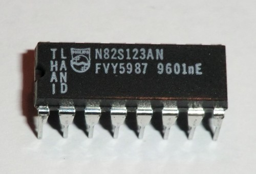 N82s123an philips 256 - philips,