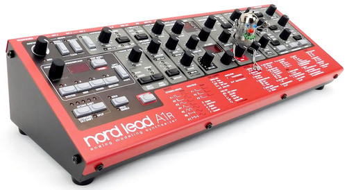 Clavia nord lead a1r - clavia,