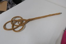 alter Teppichklopfer -  Korbweide Handarbeit 72cm Vintage Teppich Klopfer