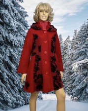 M43. Rot Winter Musterwalk