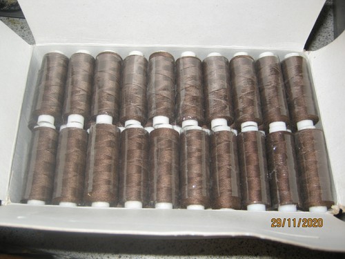 100 rollen nähgarn - 100,